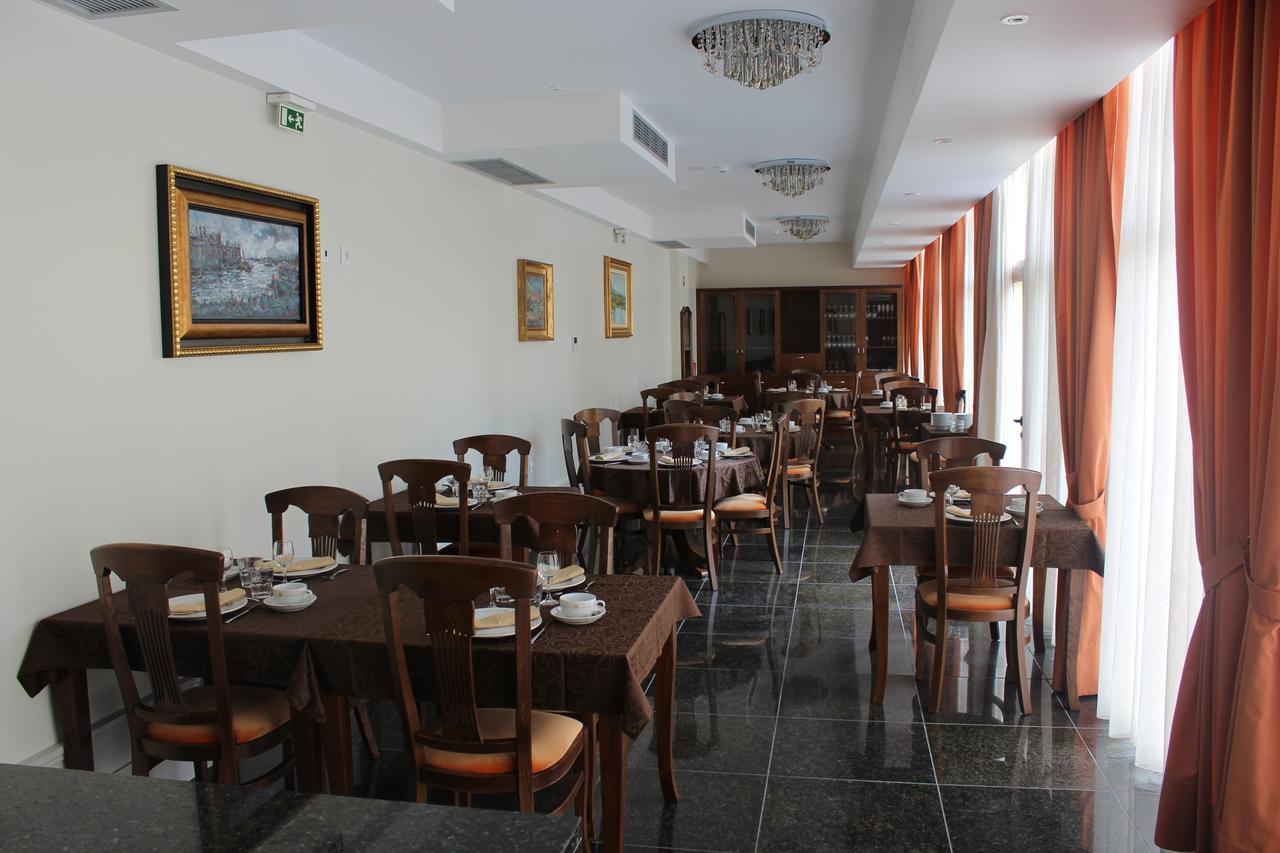 Hotel Ibn-Arrik Coimbra Exterior photo